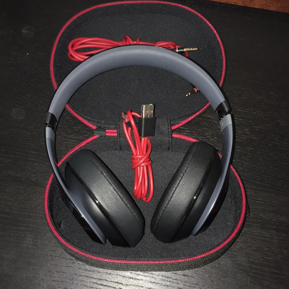 Beats studio headphones